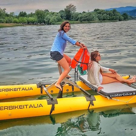 Ritratto Sul Lago Dormelletto Exteriér fotografie