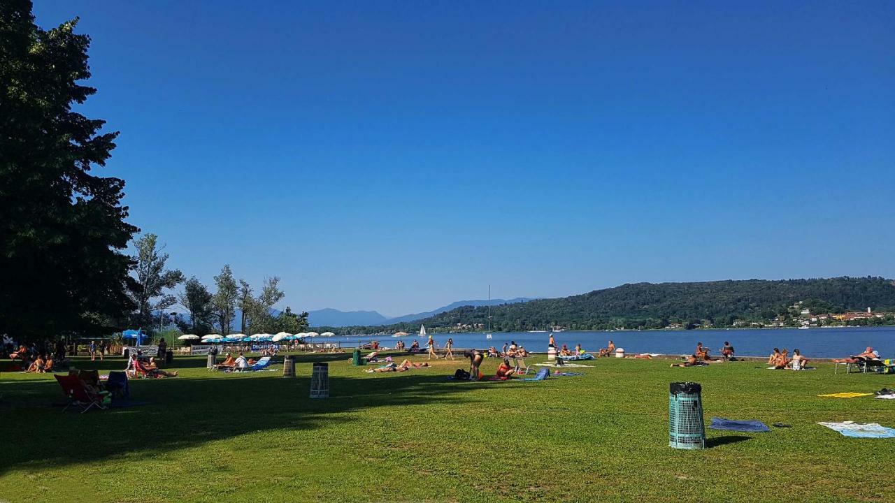 Ritratto Sul Lago Dormelletto Exteriér fotografie